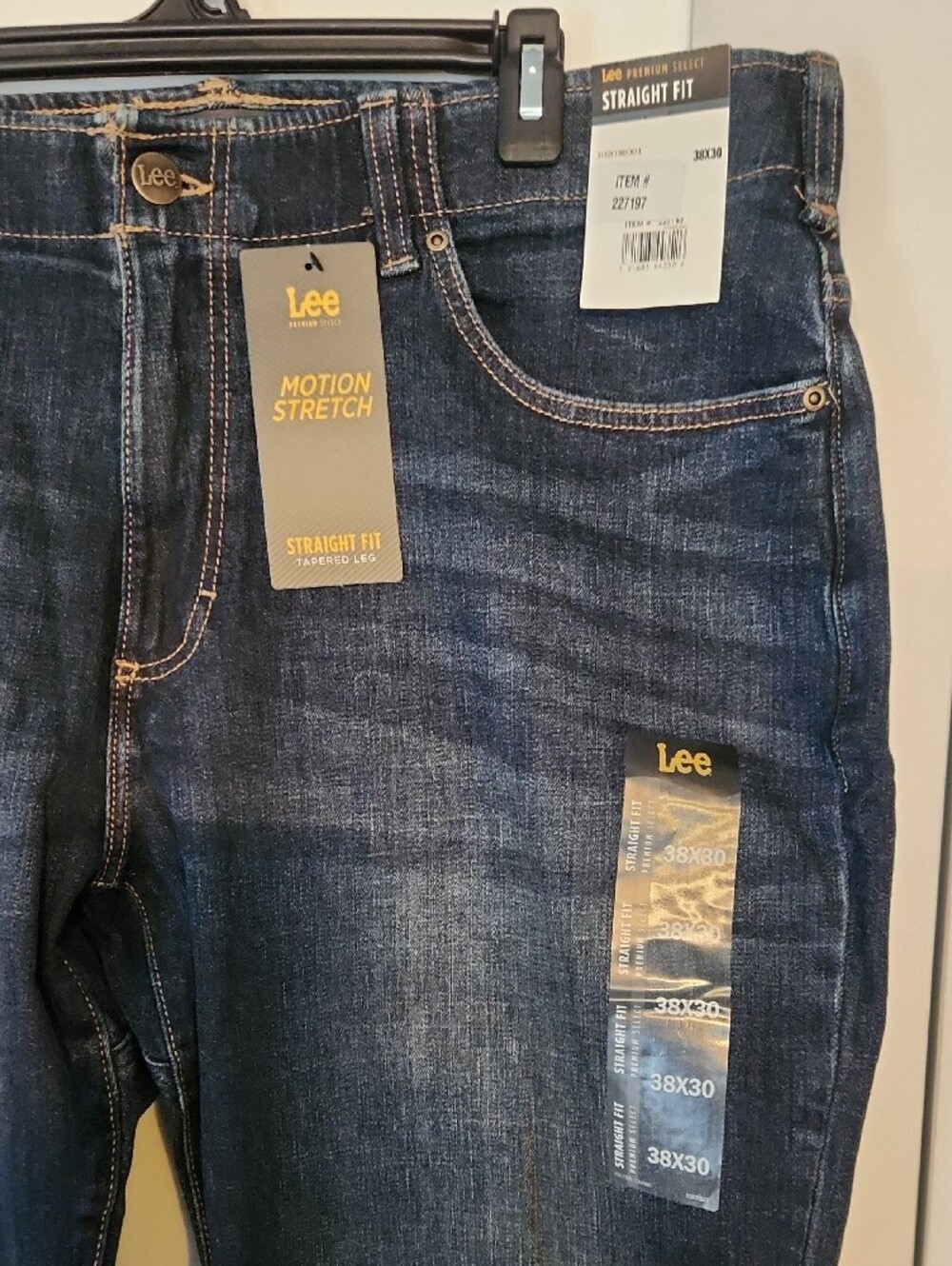 Lee Motion Stretch Slim Straight Jeans in Blue, size 38 x 30.